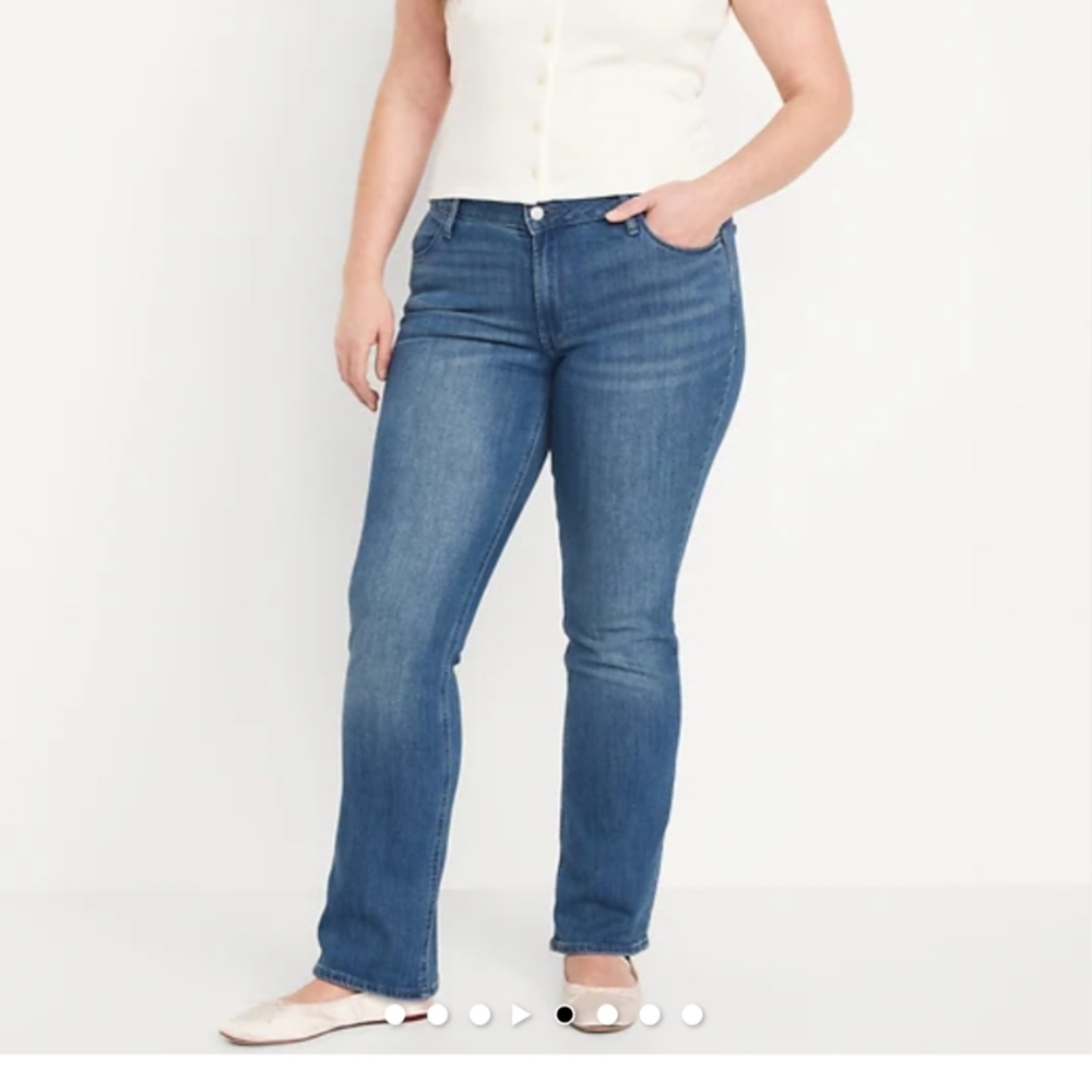 Old Navy Mid-Rise Wow Boot-Cut Jeans
